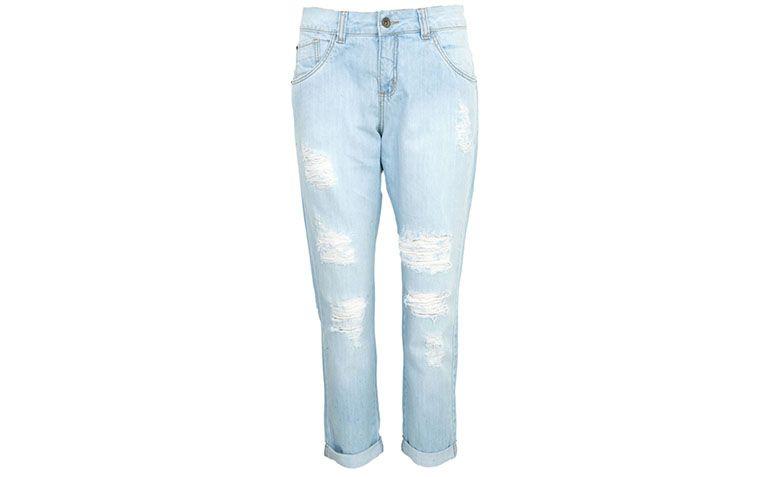 Calça jeans boyfriend Lebôh por R$183,77 na <a href="http://ad.zanox.com/ppc/?29469388C60460945&ULP=[[http://www.dafiti.com.br/Calca-Jeans-Leboh-Boyfriend-Urban-Azul-1626332.html?utm_source=Zanox&utm_medium=Cpa&utm_campaign=deeplink]]" target="blank_">Dafiti</a>