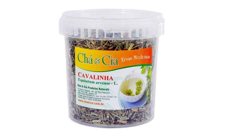 Cavalinha Chá e Cia por R$17 na <a href="https://www.tudosaudavel.com/produto/cavalinha-equisetum-arvense-l-100g/" target="blank_">Tudo Saudável</a>