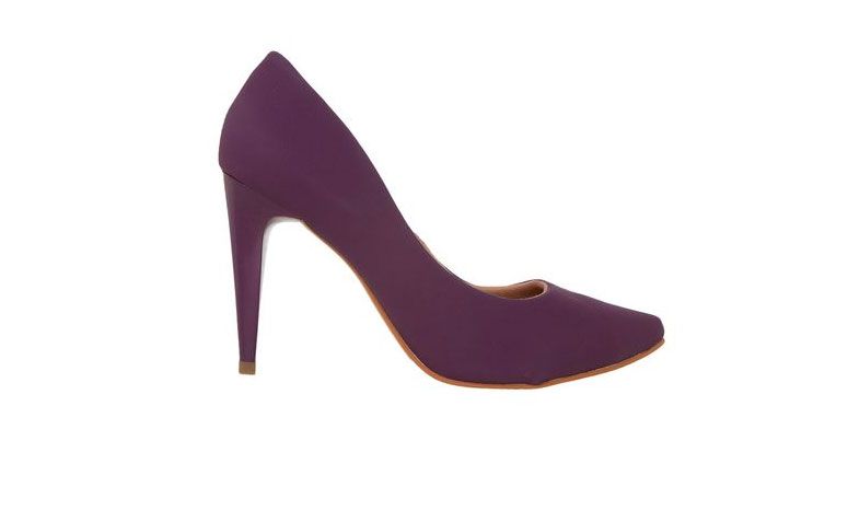 Scarpin FiveBlu Roxo por R$ 79,90 na <a href="https://www.dafiti.com.br/?placeholder&gclid=Cj0KCQjwjN-SBhCkARIsACsrBz4jf7Amga88Hk2gQcgCg-o_YD2rXtdKstaPd7cF9F5L1F68ycQkP1caAhftEALw_wcB?utm_source=Zanox&utm_medium=Cpa&utm_campaign=deeplink]]" target="_blank">Dafiti</a>