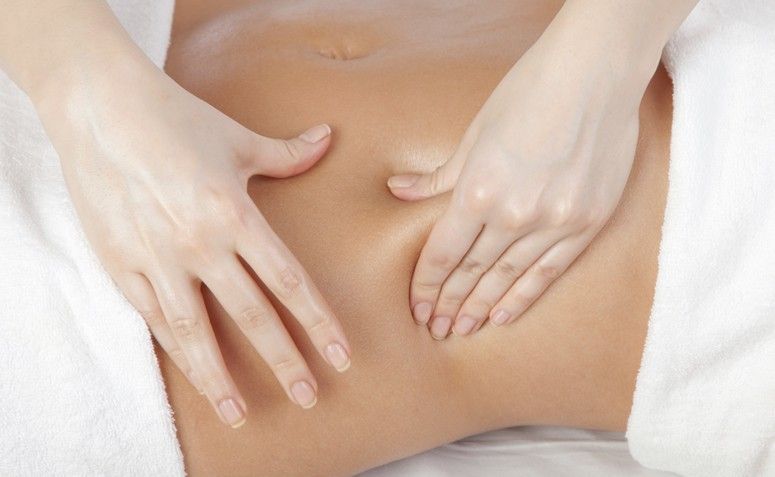 Como combater a celulite e a gordura localizada com a massagem modeladora