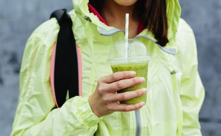 24 receitas de suco verde para adicionar ao seu cardápio