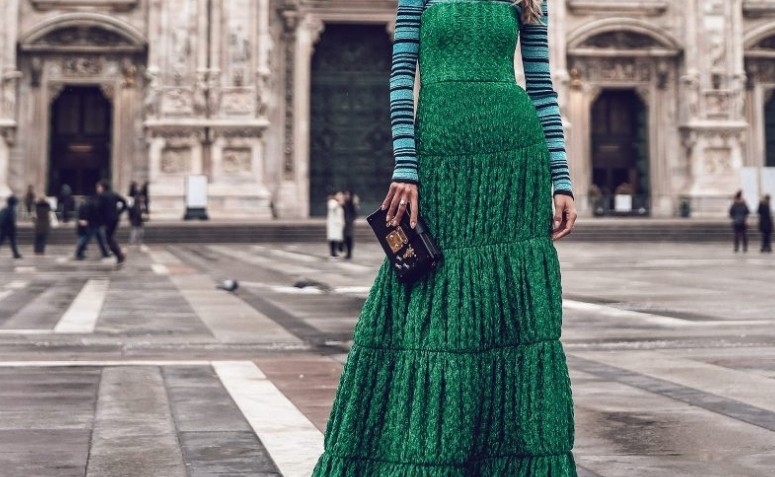 Vestido verde: 60 inspirações para você dar férias ao pretinho básico