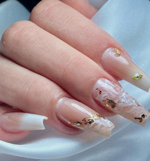 Modelos de unhas: tendências 2024 das simples às decoradas