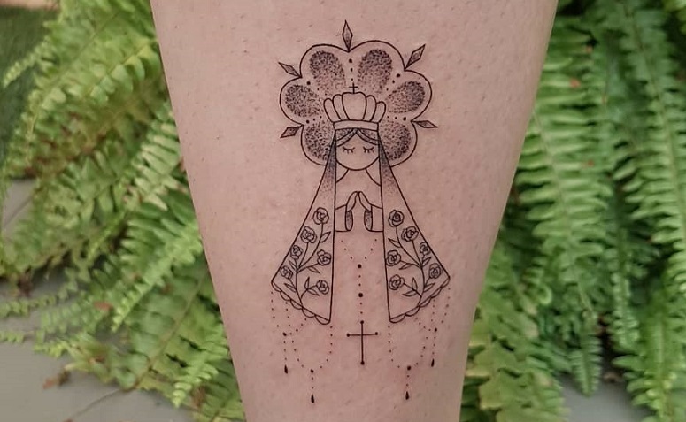 Tatuagem de santa: 90 ideias para eternizar e exaltar sua fé