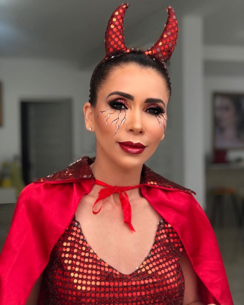 maquiagem de halloween de diabinha