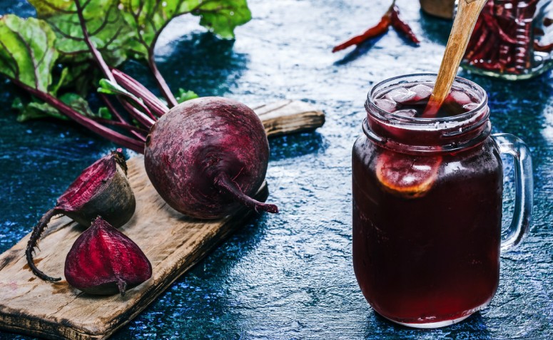 Suco de beterraba: confira 9 benefícios e aprenda receitas deliciosas