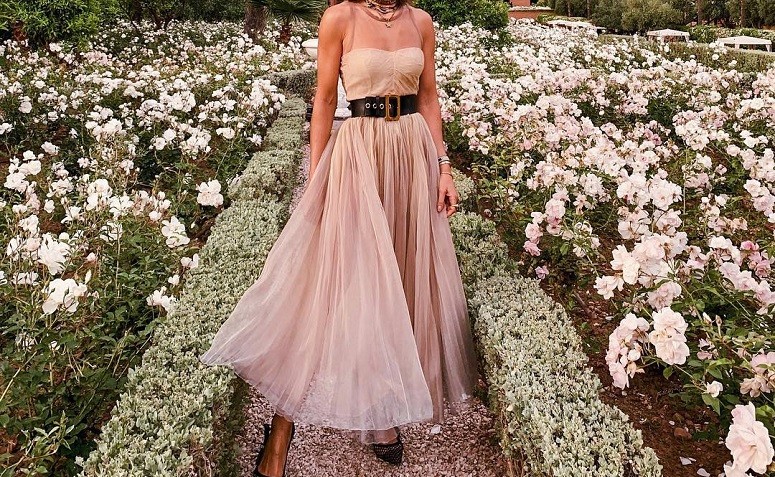 Vestido midi para casamento: 40 modelos para arrasar no visual