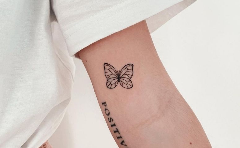 50 ideias de tatuagem de borboleta delicada cheias de estilo e doçura