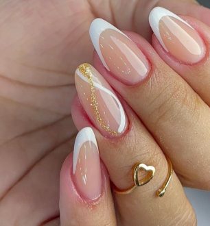 Unhas amendoadas com francesinha: um clássico que nunca sai de moda