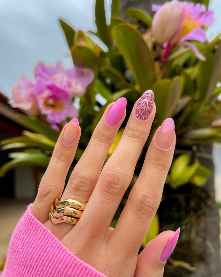 unhas rosas delicadas