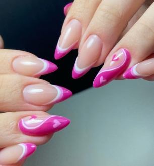 Unhas decoradas rosas: uma tendência apaixonante para todas as ocasiões