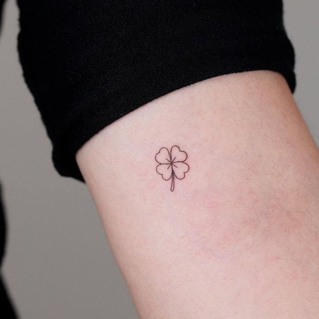 Tatuagem minimalista: 70 ideias para expressar sua personalidade com sutileza