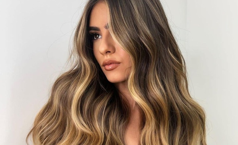 Mechas loiras: 50 inspirações e dicas para um cabelo iluminado